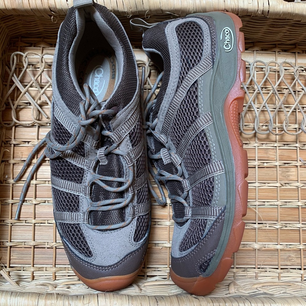 Chaco hiking shoes redrock